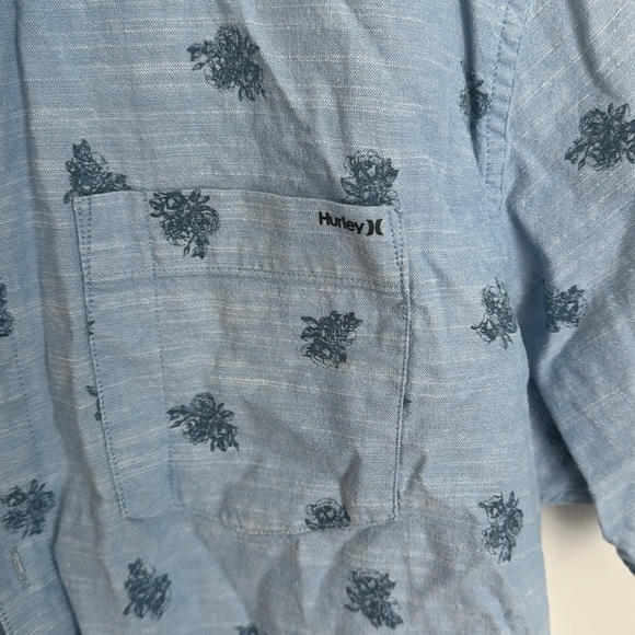 Hurley Short Sleeve Button down - Picture 5 of 5